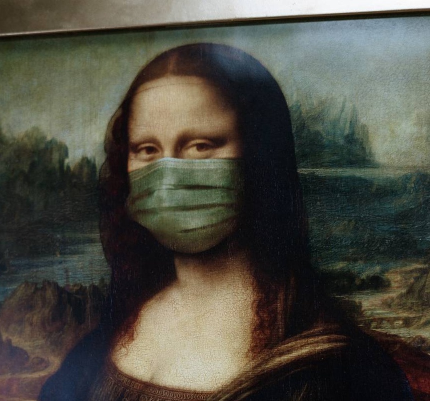 mona lisa with face mask